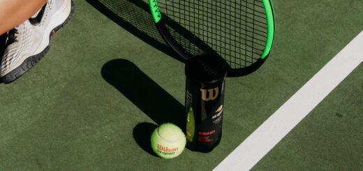 pexels julia kuzenkov 2996254 520x245 - Vivre 9.7 ans de plus en pratiquant le tennis!