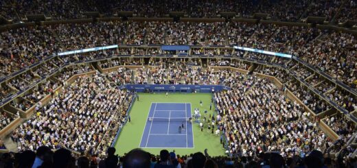 us open stadium 520x245 - FÉLICITATIONS À JANNIK SINNER & ARYNA SABALENKA - US OPEN 2024